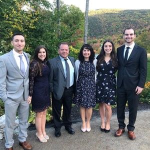 Meet your Posher, Ana